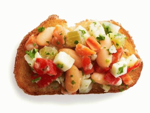 2. Bruschetta with white beans