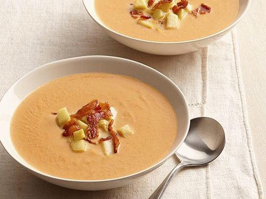 2. Soup with apple and bacon