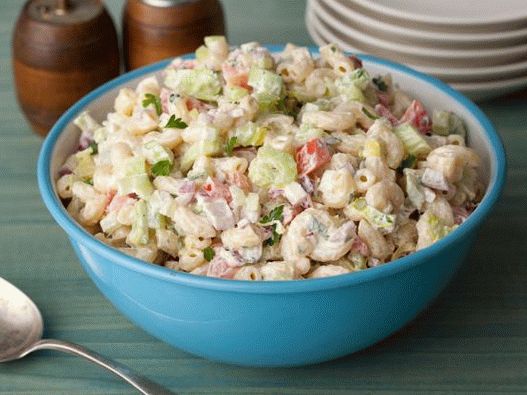 Photo American pasta salad