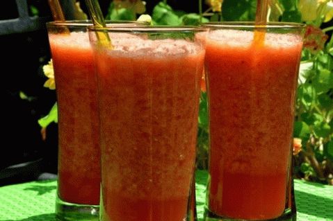 Orange and Raspberry Lemonade