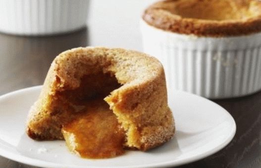 Photo Peanut muffins with liquid filling
