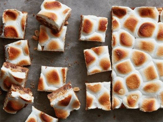 Photo Peanut Marshmallow Cakes
