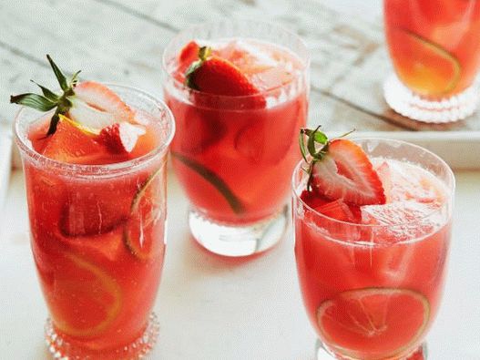 Photo Watermelon-Strawberry Sangria