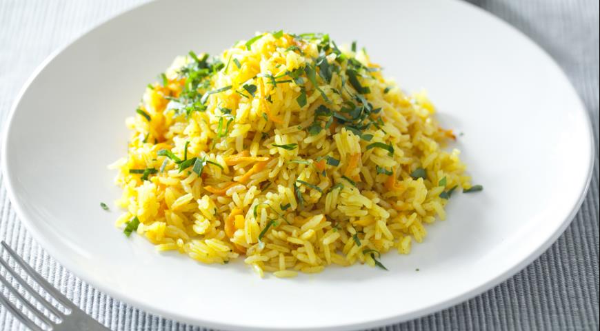Fragrant rice with carrots