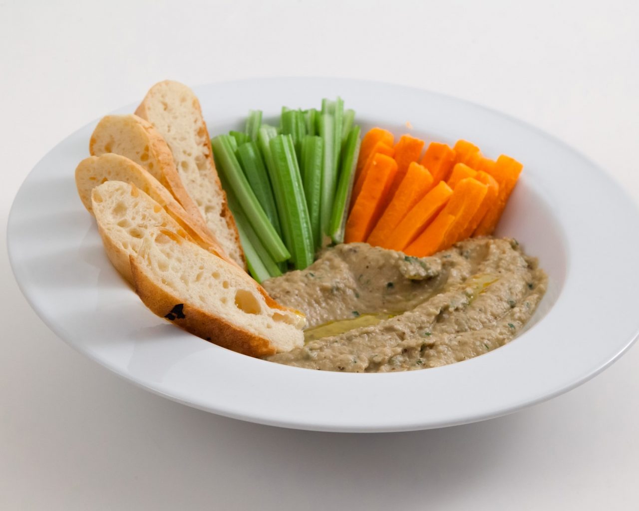 Babaganush with sesame seeds