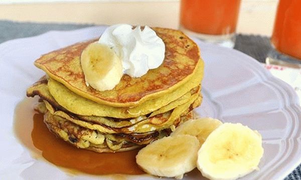 Banana pancakes without flour