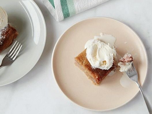 Photo of a Banana Changeling Pie in a Slow Cooker