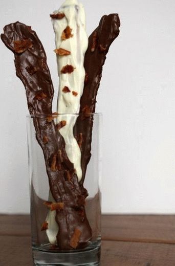 Photo of Bacon in Chocolate with Almonds