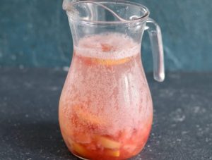Non-alcoholic punch