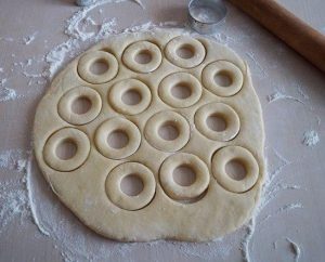 Yeast donuts