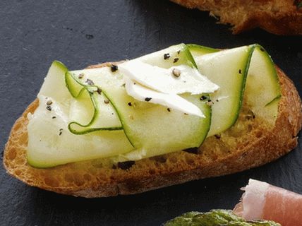 Bruschetta photo with zucchini and cheese