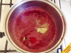 Lingonberry sauce