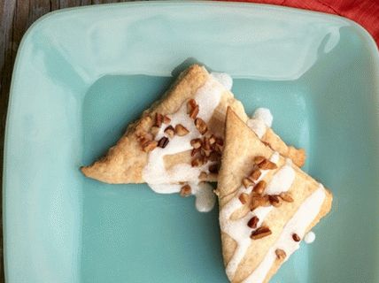 Photo Skone buns (skones) with pecans