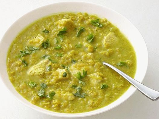 Photo Lentil Soup with Chicken and Curry
