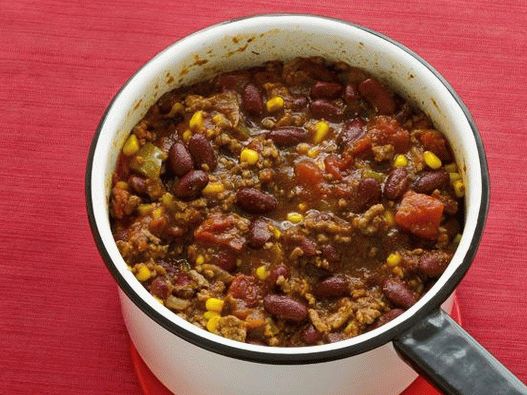 Photo of chili con carne with beans and corn