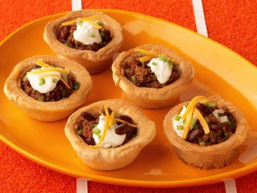 Photo of Chile in baskets of shortcrust pastry