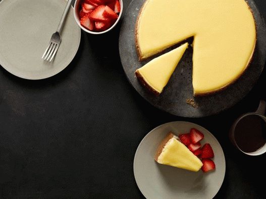 Photo cheesecake with lemon and ginger cream