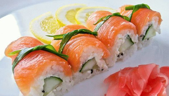 Sushi rolls without nori