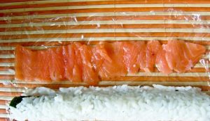 Sushi rolls without nori