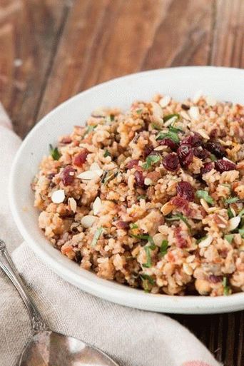 Photo Wild rice with cranberries and oranges