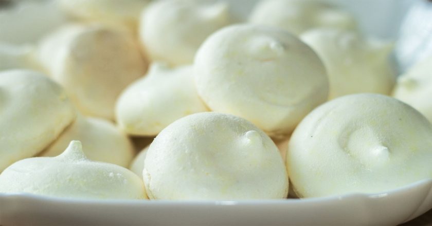 Homemade meringue