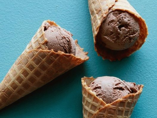 Ice cream with a sharp note