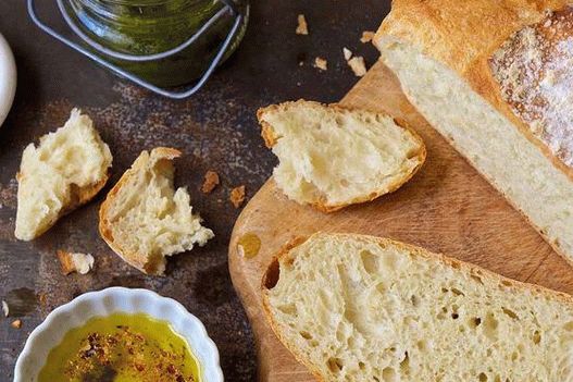 Photo Homemade bread with sage