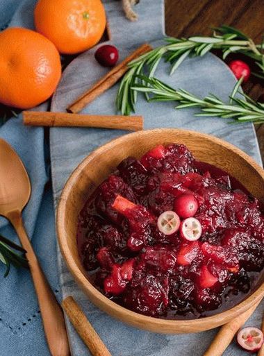 Photo Homemade Cranberry Sauce