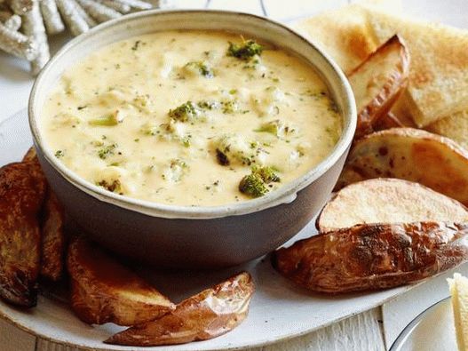Photo of the dish - Cheese dip with baked broccoli and cheddar