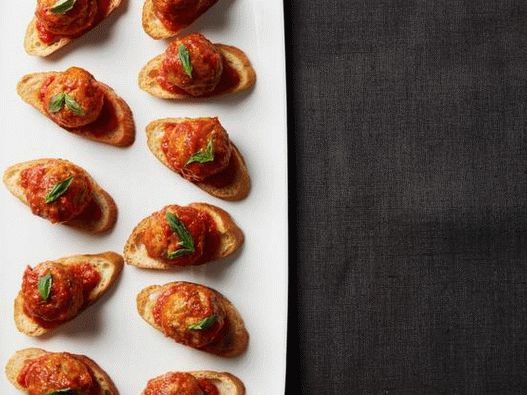 Photo of the dish - Crostini with meatballs