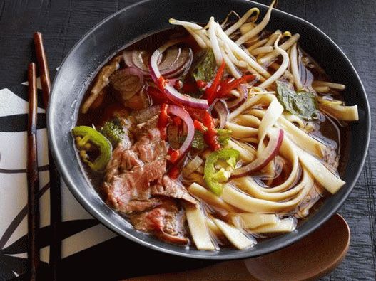Photo of Fo Bo (Vietnamese Beef Noodle Soup)