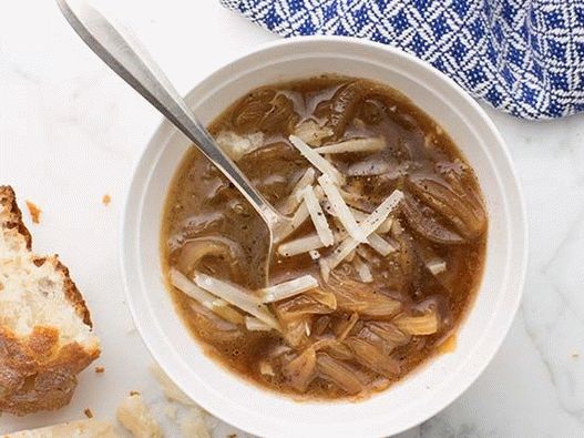 Photo French onion soup with sherry and brandy