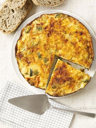 Frittat photo with broccoli and gouda cheese