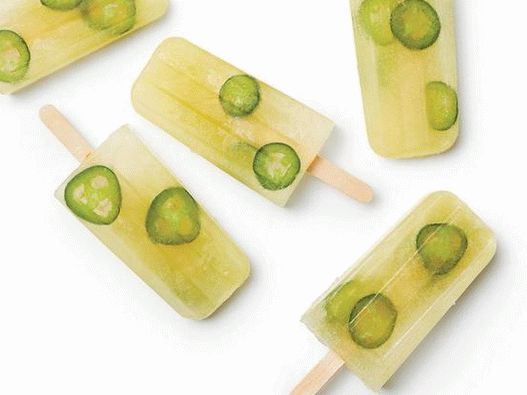 Photo Fruit Ice with Jalapenos