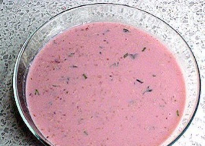 Fruit and berry soup