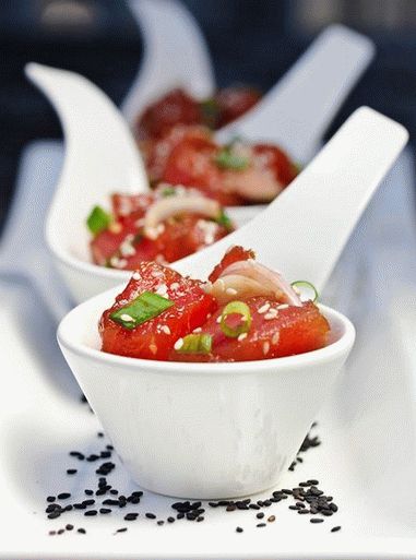 Photo Hawaiian tuna appetizer