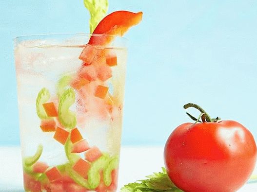 Photo Carbonated drink with celery