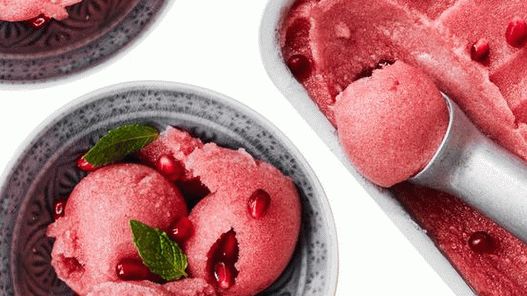 Photo Pomegranate-mint sorbet