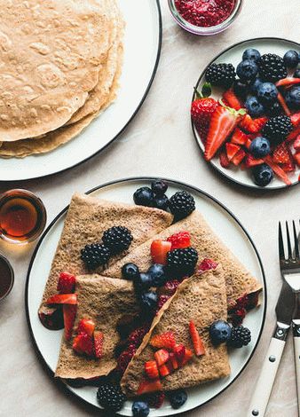 Photo Buckwheat pancakes with quinoa and berry sauce