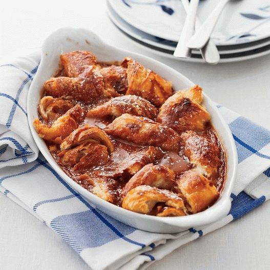 Photo Bread Pudding with Caramel Croissants