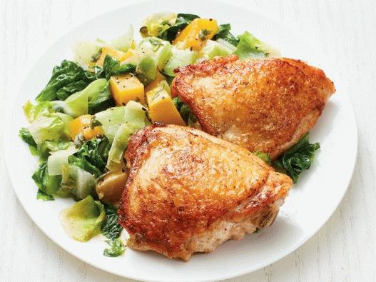 Photo of Crispy Chicken Thighs with Pumpkin and Escariol Salad