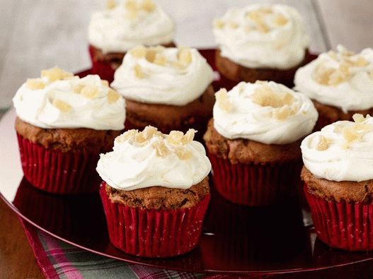 Photo of Gingerbread Cupcakes with Orange Cream