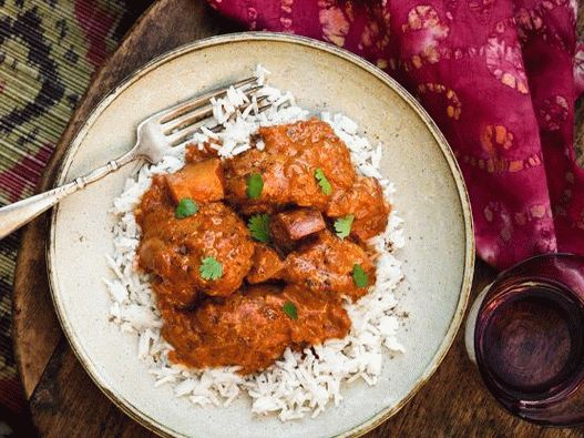 Photo How to cook a classic Indian curry