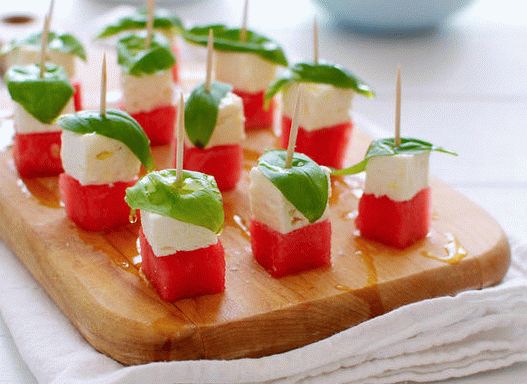 Photo of Melon and Feta Cheese Canapes
