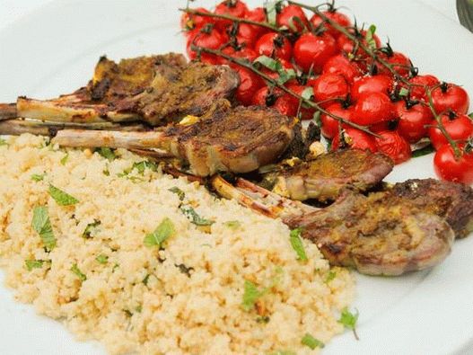 Photo of a rack of Moroccan grilled lamb