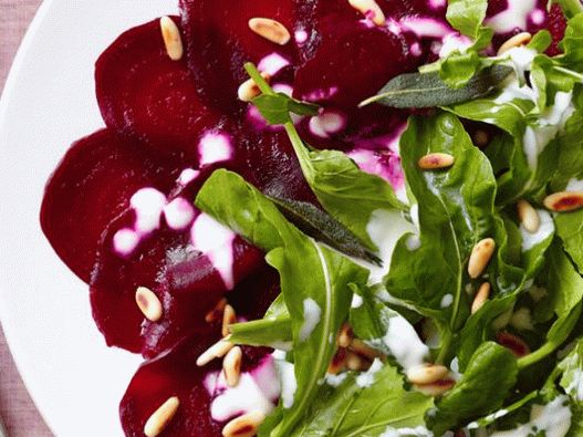 Photo of beetroot carpaccio in salt