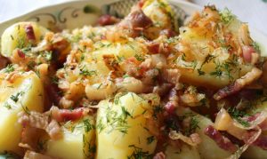 Potatoes with cracklings