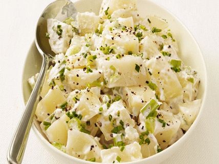Photo Potato salad with celery