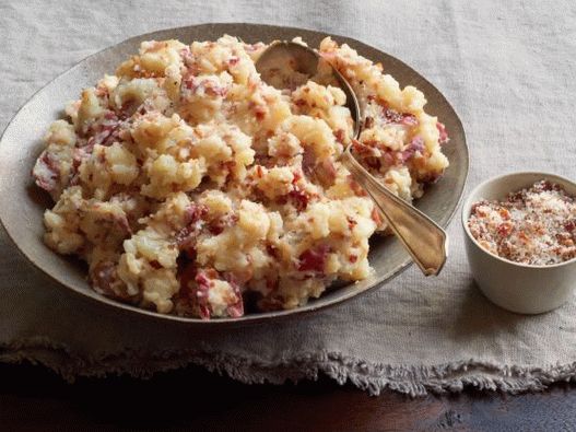 Photo Mashed potatoes with bacon salt