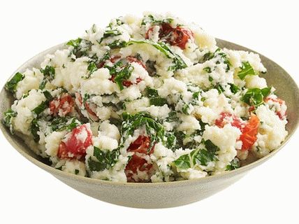 Photo Mashed potatoes with cheese and chard